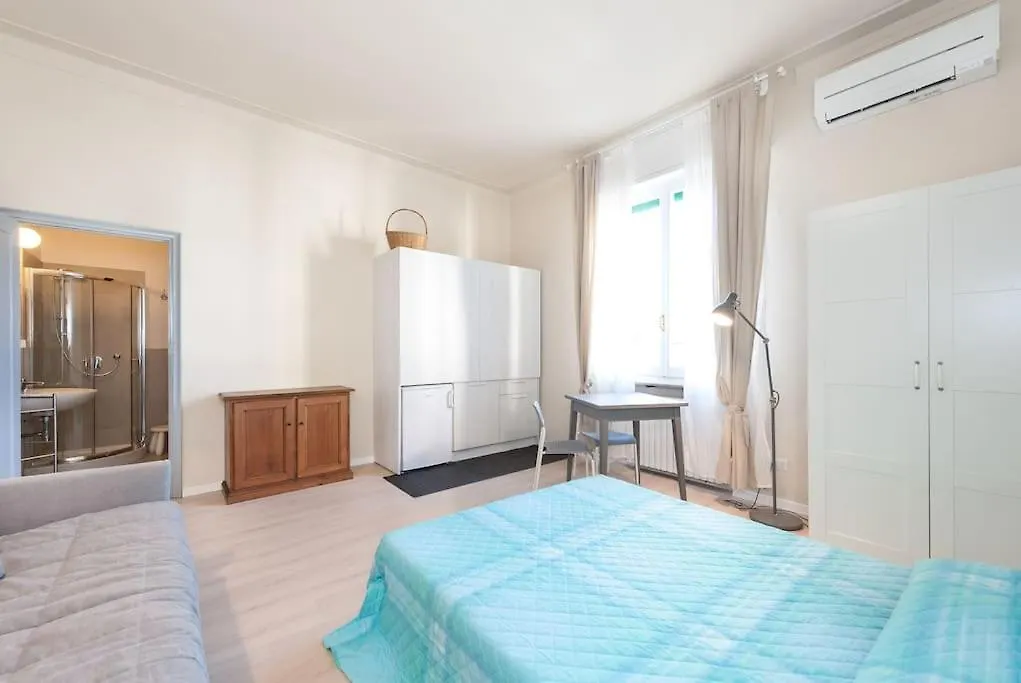 Apartment Loft Pino Centrale, A/C Wifi Florence Italy